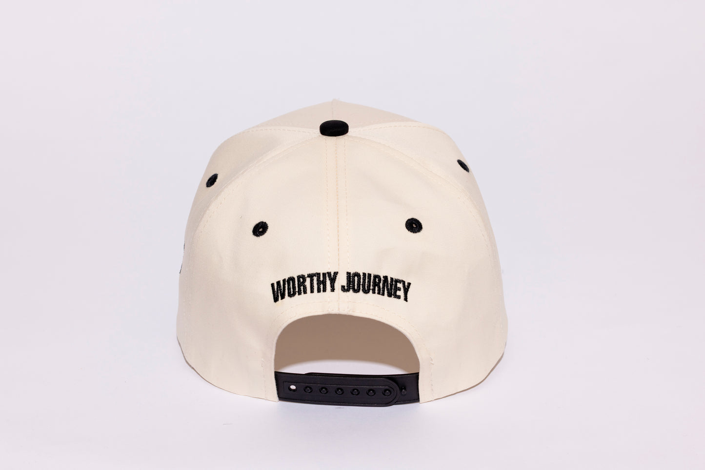 WORTHY JOURNEY CREAM AND BLACK PLAIN CURVE 5PANEL SNAPBACK HAT